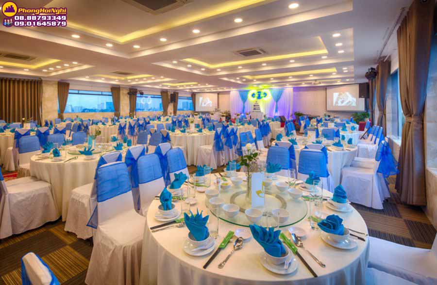 setuo phòng họp kiểu tiệc hội nghị