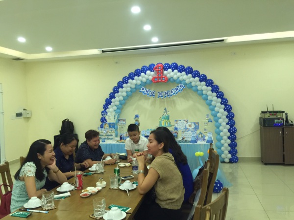TOP 10 Địa Điểm Tổ Chức Sinh Nhật Lý Tưởng Tại TpHCM 2 tổ chức sinh nhật nhà hàng phi phố biển