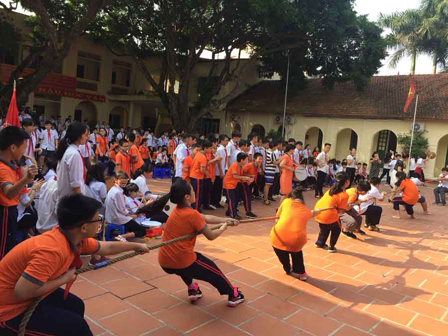 thể dục thể thao trường tiểu học