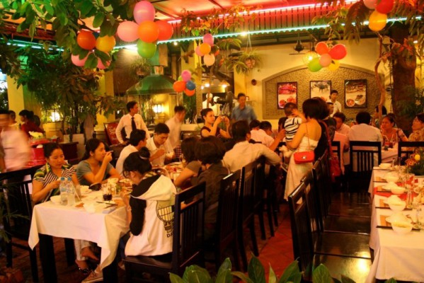 TOP 10 Địa Điểm Tổ Chức Sinh Nhật Lý Tưởng Tại TpHCM 33 tổ chức sinh nhật nhà hàng quá ngon