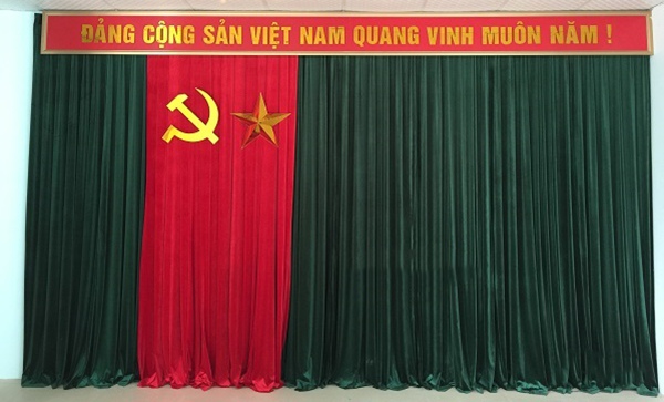 phông hội trường màu xanh