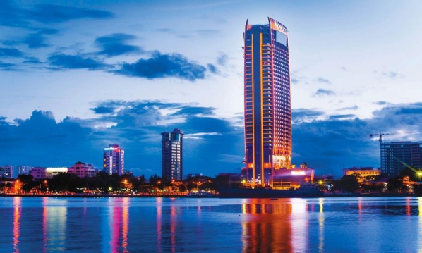 khách sạn đà nẵng