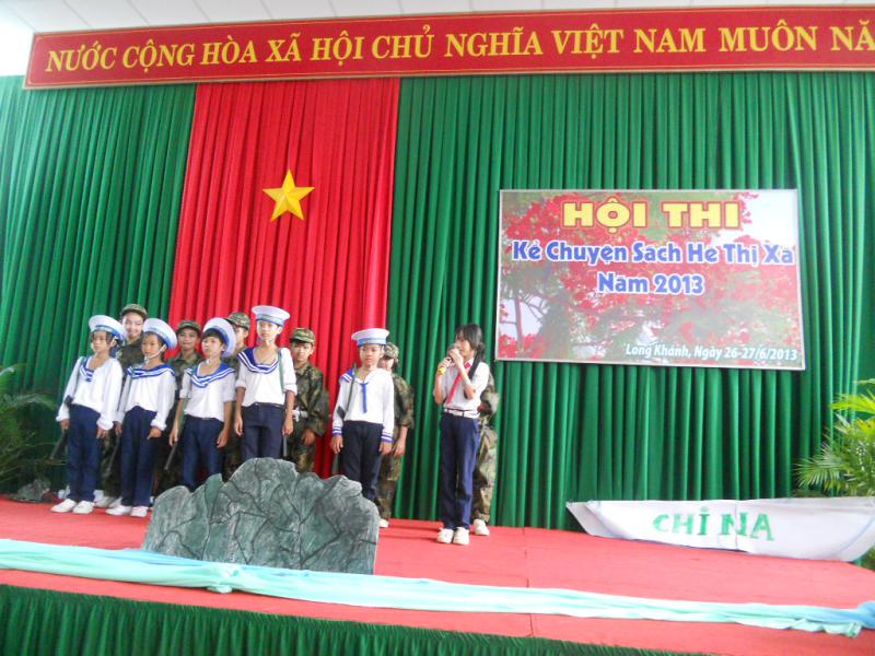 phông rèm hội trường tổ chức cuộc thi