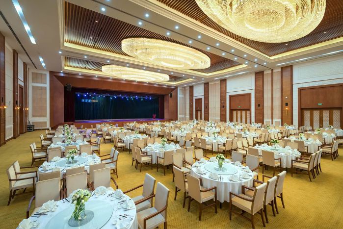 những mẫu thiết kế hội trường 200 chỗ đẹp